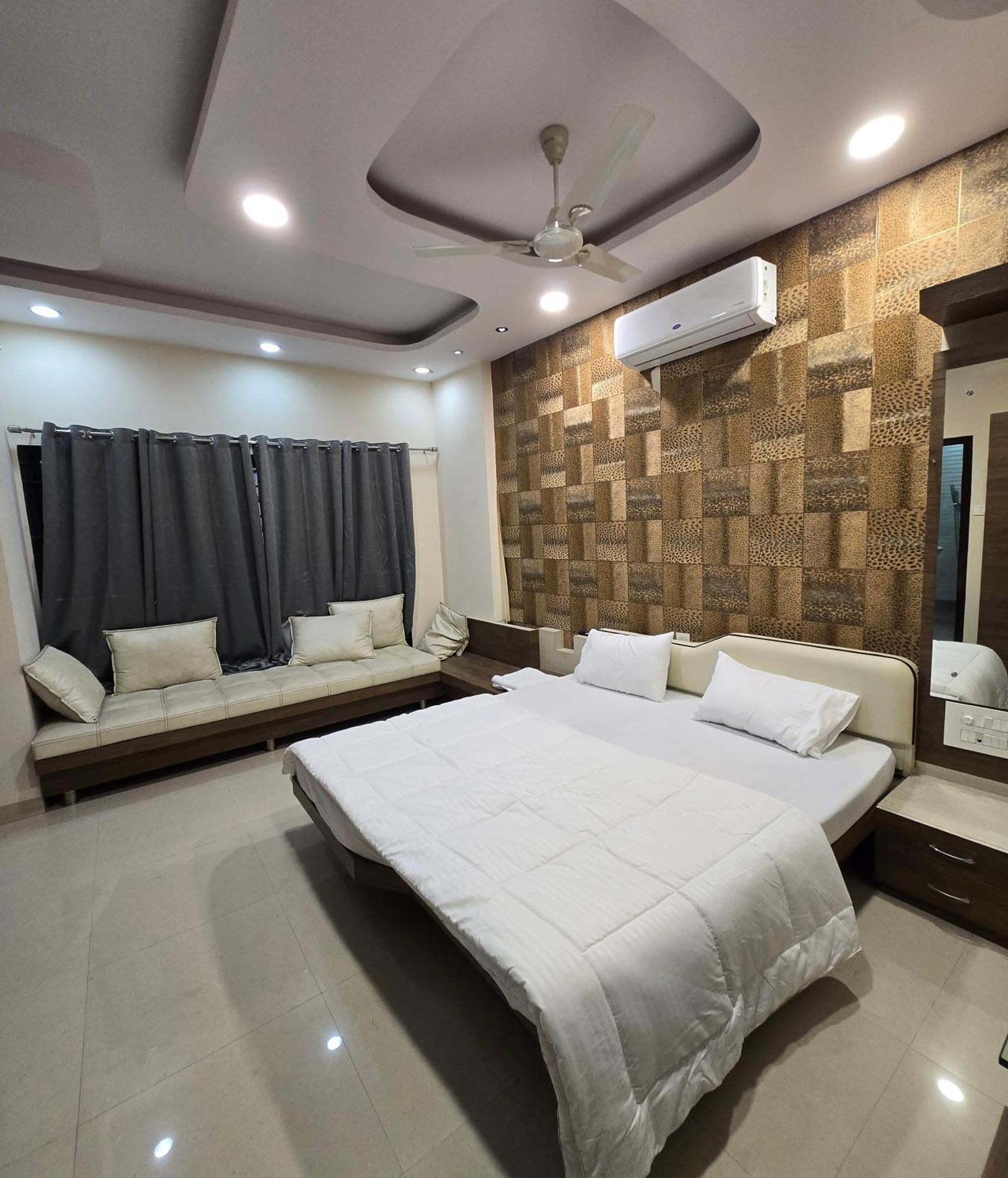 Apartment Satyabhama Homestay-ruby- Luxury One Rk